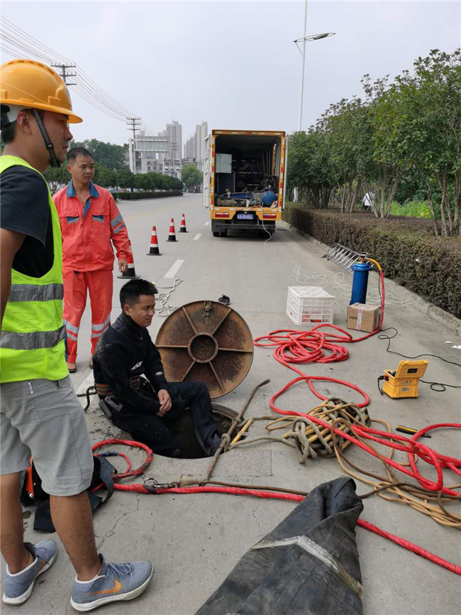 光山翻衬法管道修复技术主要工序